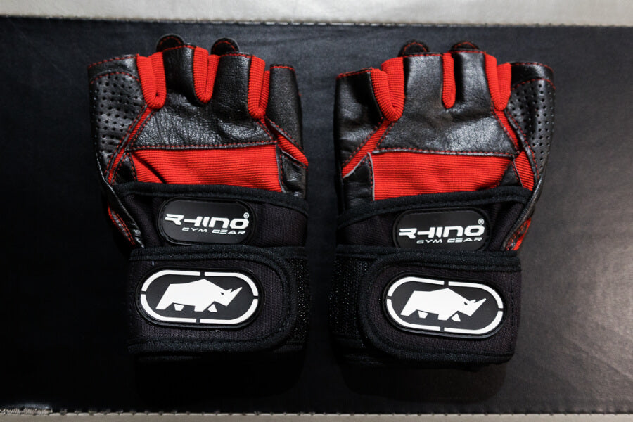 Rhino mma gloves (training)