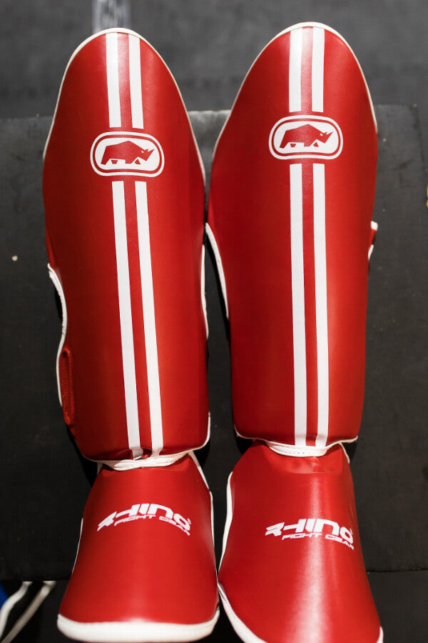 Rhino shin guard style 3 Red